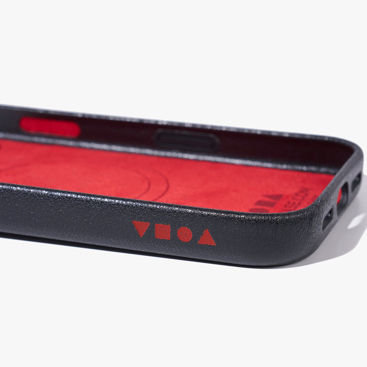 iPhone 17 Pro MagSafe Leather Case